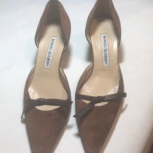 Manolo Blanik Brown suede shoes